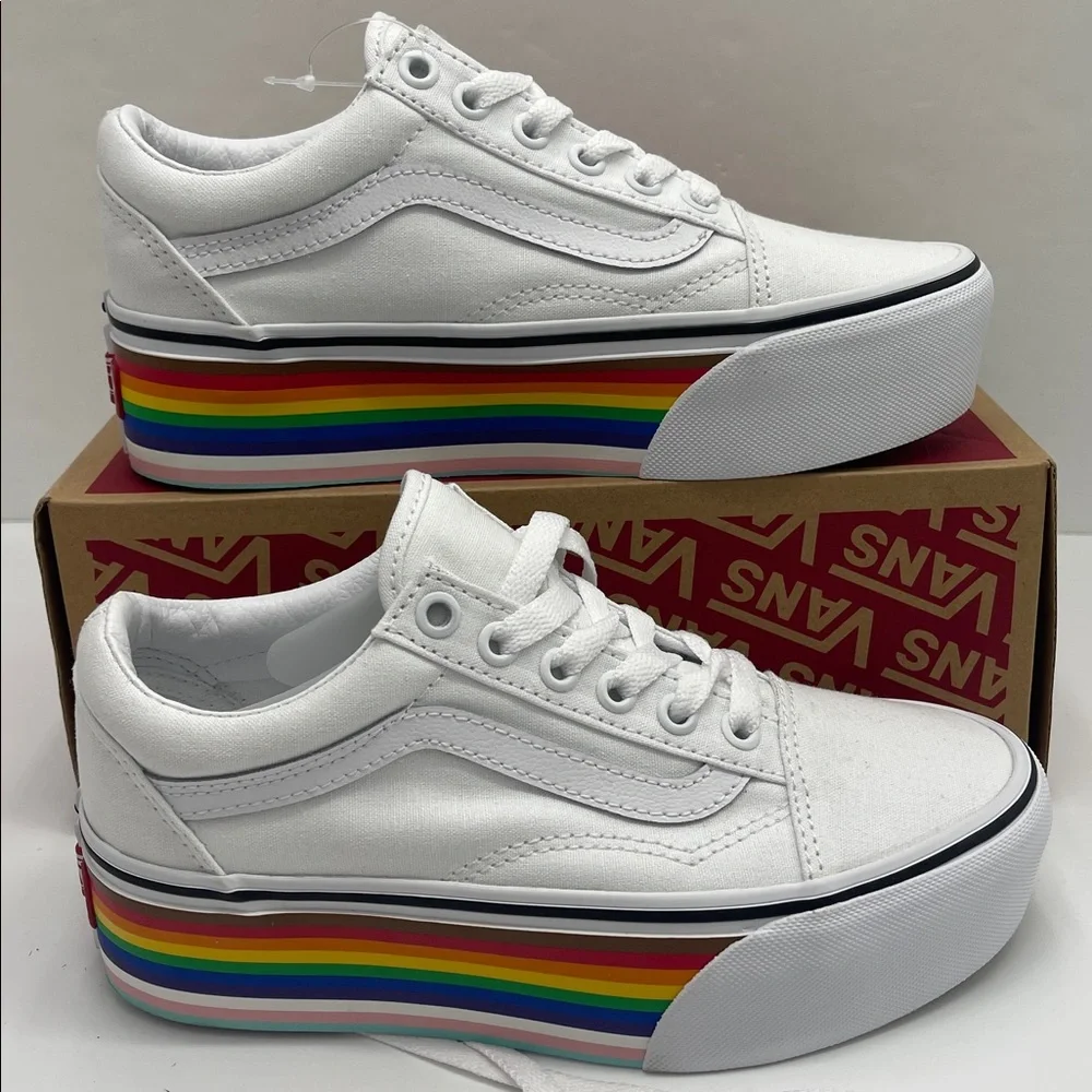 Vans WMNS Old Skool Stacked Pride Rainbow VN0A7Q5MRNC Platform Sneakers